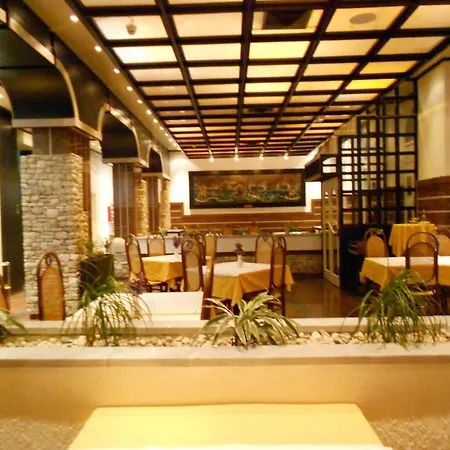 فندق Tamaris 2*